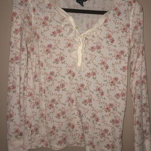 Ralph Lauren thermal top with ruffles